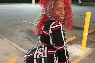 Big booty on duty - Image 6