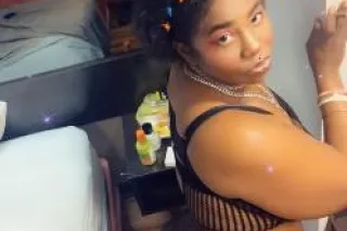 No text apps 🫧 BEST DYCK GOBBLER🍃🍃 🫦INA MINI SKIRT 💦 eiightty HALFS 💦💋Lowest rates winter deals ❄ - Image 5