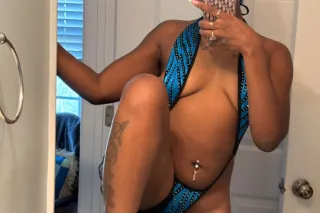 EBONY ONLYFANS MODEL 👀 to MAKE U C💦M 🍑🍫 - Image 11