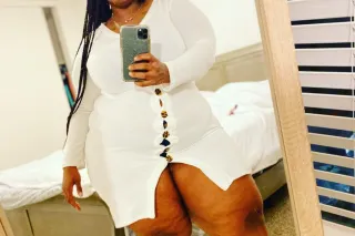 Soft Thick BBW Looking For Good Company 😏 - Image 6