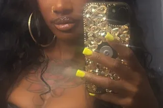 🎉🎉Party Girl 👅💦 👅💦✨Im Availabl... - Image 2