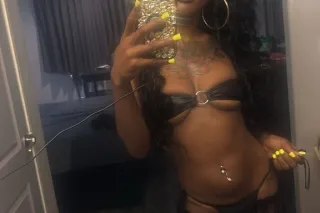 🎉🎉Party Girl 👅💦 👅💦✨Im Available Now 💋 - Image 5