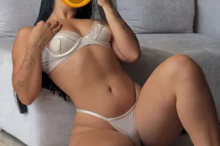 Available 💕Full service and ma... - Image 2