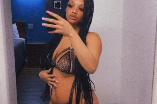 THE PRETTIEST PLEASER 🌹 - Image 6