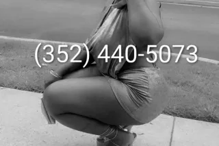 Paid outcalls round trip price or cardates only rightnow!! im young 💯💦wet💧 and powerful😘 youll be feening 4 moree - Image 1