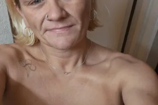 its my birthdayPlease read my ad, because any question you're gonna ask me is right here is going to p*** me off for you to ask me every question that I just put on this ad.phone is back on someone come see me got a special!!! - Image 8