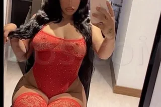 your latina wet dream come tru... - Image 2