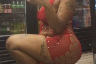 Exotic Puerto Rican 💋 Tight An... - Image 3