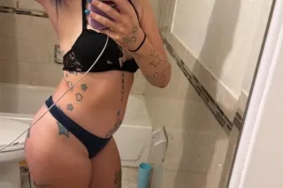 OUTCALLS ONLY - 30 - Image 2