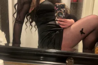 monday!✨BBFS BELLZ🥰available 24/7! GFE decorated room✨DISCOUNTS ON EVERYTHING✨BBFS & CIP half off😚 will answer everyone who texts me✨ VERY LONG menu🤩BOOKB4 IM GONE✨UR FAV PORNSTAR✨young&fun🥰 - Image 11