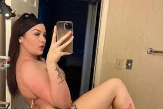 Sexiest Upscale Provider 🥂📲 - Image 2