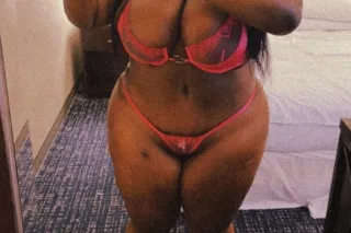 🍑Curvy, Pretty & Impossible to... - Image 4