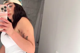 💋SEXY SMALL LATINA BABY💋 , AVA... - Image 1