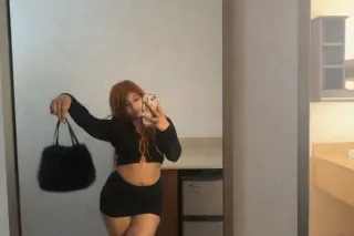 Im back Baby 😘 your favorite L... - Image 2