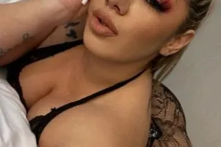 YOUR ULTIMATE PERFECT LATINA✨ ... - Image 4
