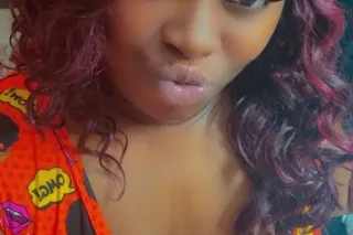 🍑😍🍑QV60🍑😍🍑 SEDUCTIVE SUNDAZEEEE COME SMACK THIS BIG OL AZZ🍑 NO BBL 🍑😍 - Image 4
