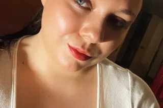bbw blue eyes white girl downt... - Image 3