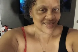 Thick Juicy and Red - 43 - Image 3