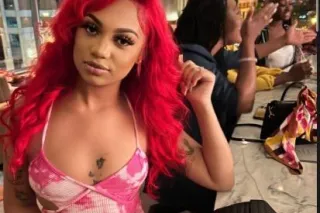 Welcome to the World of Lauryn... - Image 1