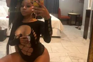 IM WET AND HORNY LETS FUCK💦 - ... - Image 3
