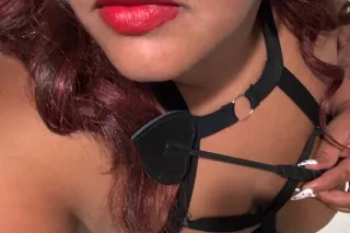 Brazilian porn star💦deep throat god of sloppy head - Image 5