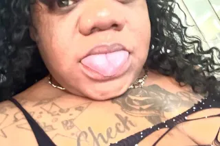 😉💋IM BACK AND THICKER THAN EVE... - Image 1