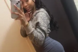 Pretty Petite EVERYTHING SWEET💦🍑CREAMY FUN😻INCALL & OUT😘SUPERcall now📲 - Image 6