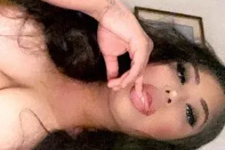 🩷 🖤 ‼ PARTY GIRL NICKII •▬▬❀❤❀... - Image 1