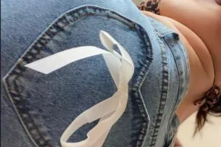 ✨💋Curvy Juicy Head Queen 💦😻👅Ti... - Image 1