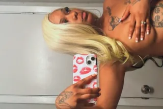 PRETTY WET MAMI - 25 - Image 2