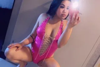 🍑 Back In Town🤭 ASIAN BOMBSHEL... - Image 4