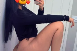 🔥 Latina sensual y encantadora... - Image 1