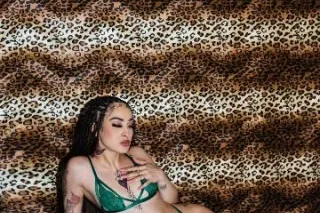 outcall only - 25 - Image 1