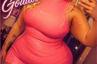 6'3 GLAMazon Goddess- YOUR fav... - Image 4
