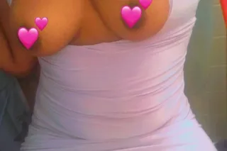 Soft Brown Booty 💕✅❤ - Image 1