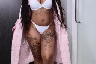 🥰💕🌹♥Oxny Reign 💕🛬✈🌹♥🥰 - Image 1