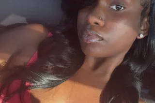 melt in your mouth, not in your hands 💋 - Image 5