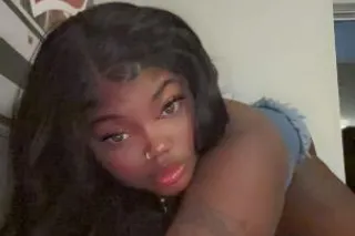 ((NEW GIRL ALERT )) 💋JUICY DES... - Image 3