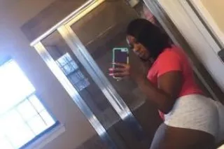 come see me after work so inca... - Image 3