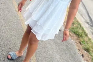 sexy & young. new to columbus ... - Image 2