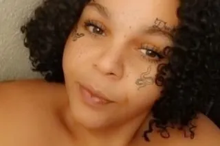 😘Super soaker wet and ready to... - Image 2