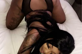 DREAM MADE U CUM 💦😍 NEW IN TOW... - Image 2