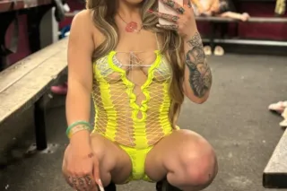 PETITE LATINA NEW BOOTY HERE -... - Image 4