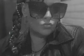 chic caliente - 36 - Image 4