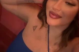 pretty Latina💛 w/ big boobs reday for fun - Image 5