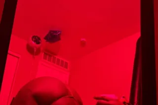 Hey daddy, ready to relax - Image 2