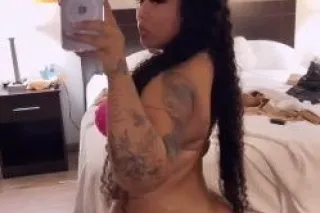 outcalls and incslls come see this fat ass pussy 💦🌹 - Image 1