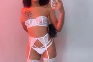 Sexy Mami available 24/7😜 - 22 - Image 2