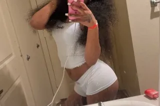 freak nasty 😆 - 20 - Image 1