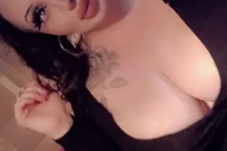 Thick Exotic Chanel💦😈 - Image 5